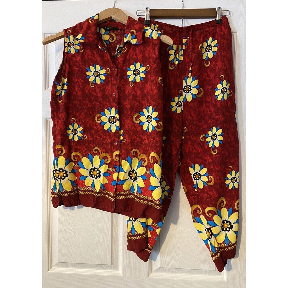 Vintage red floral pajama set size Medium sleepwear sleeveless  elastic waist